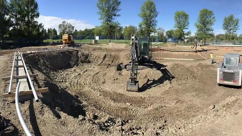 打造極限挑戰(zhàn)，滑板場施工方案全解析